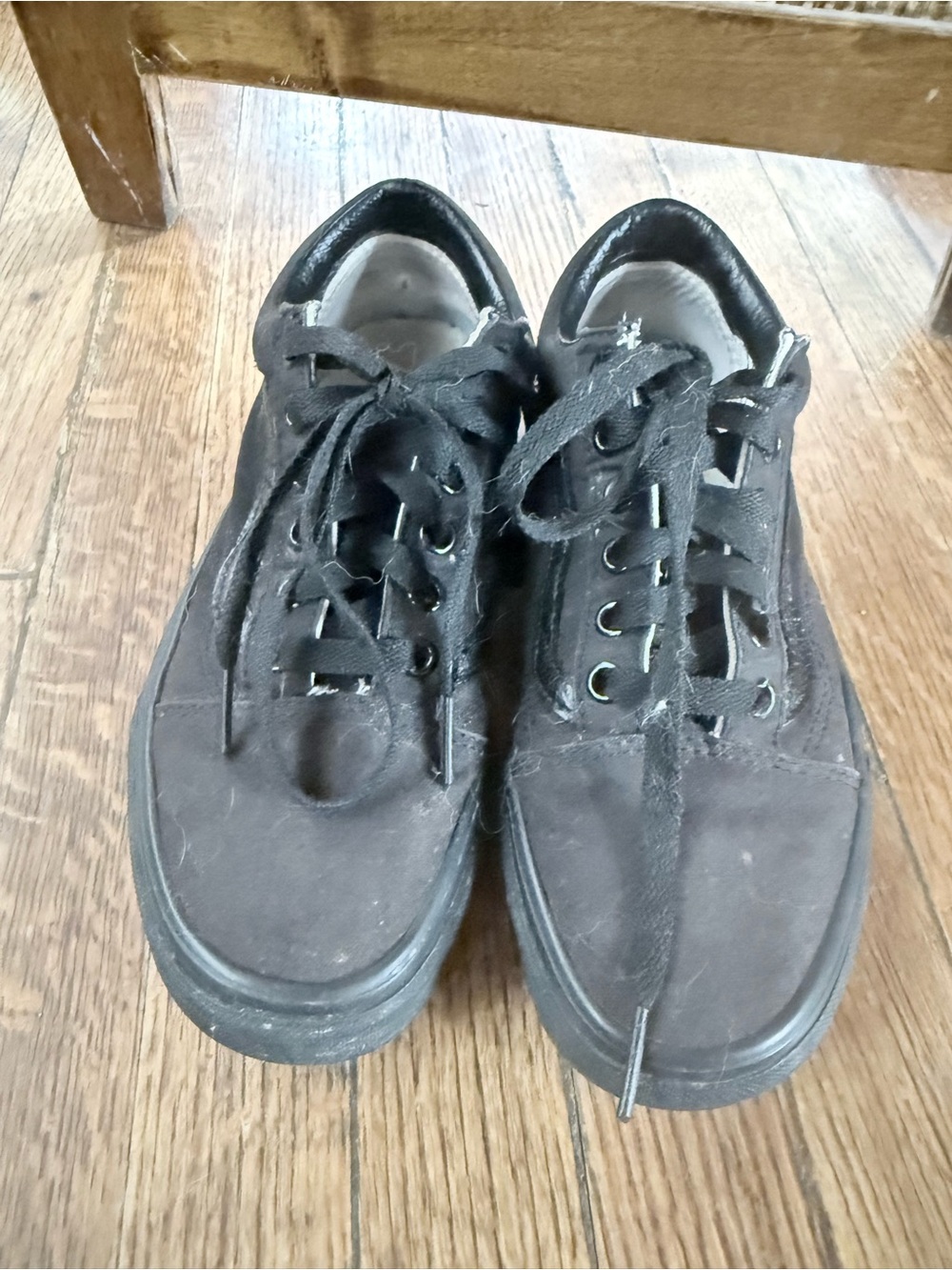 Vans Black Low-Top Canvas Skate Shoes - Picture 3 of 3